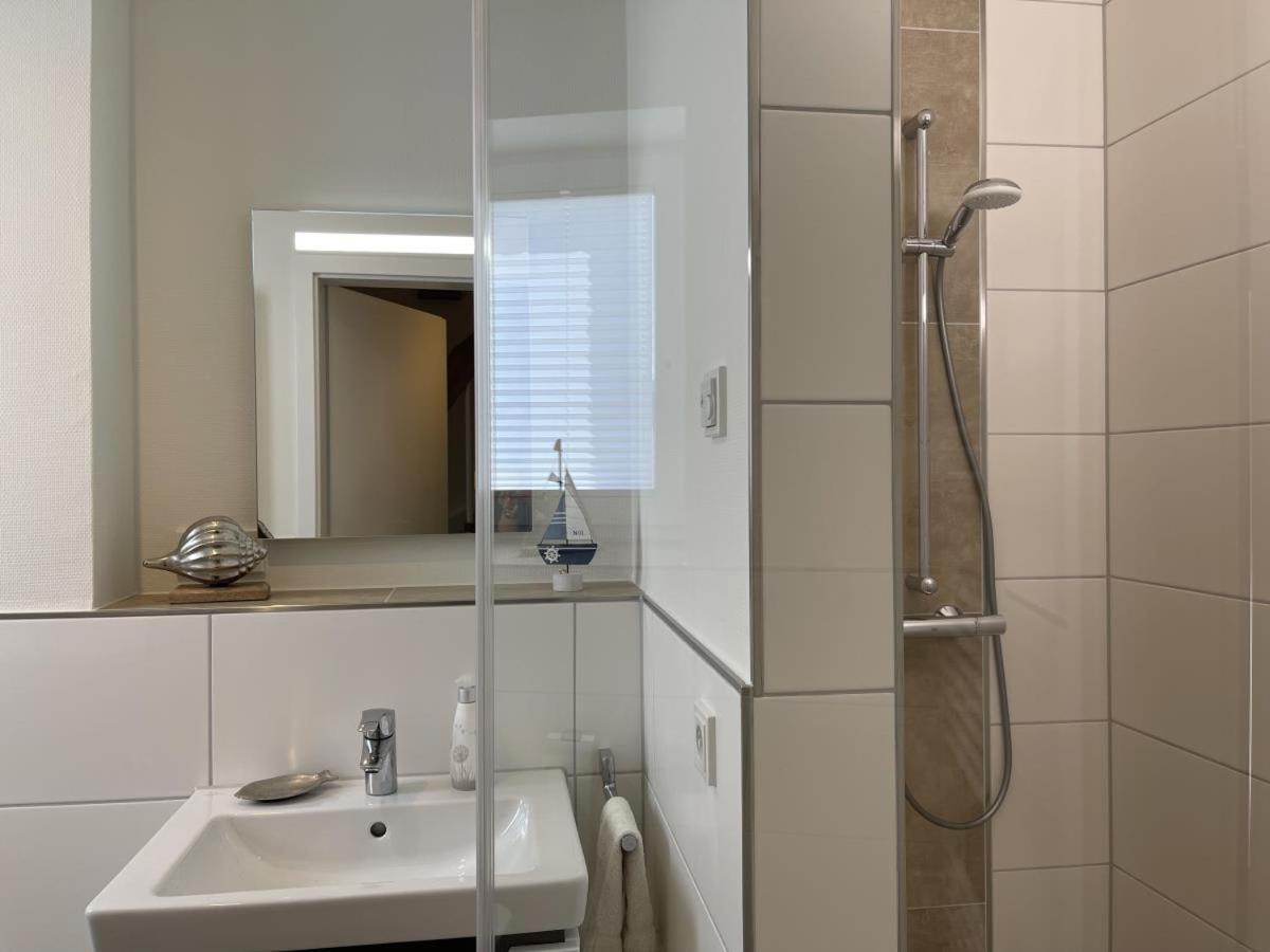 Am Kutterhafen 21 - Haus Joost Villa Fedderwardersiel Luaran gambar